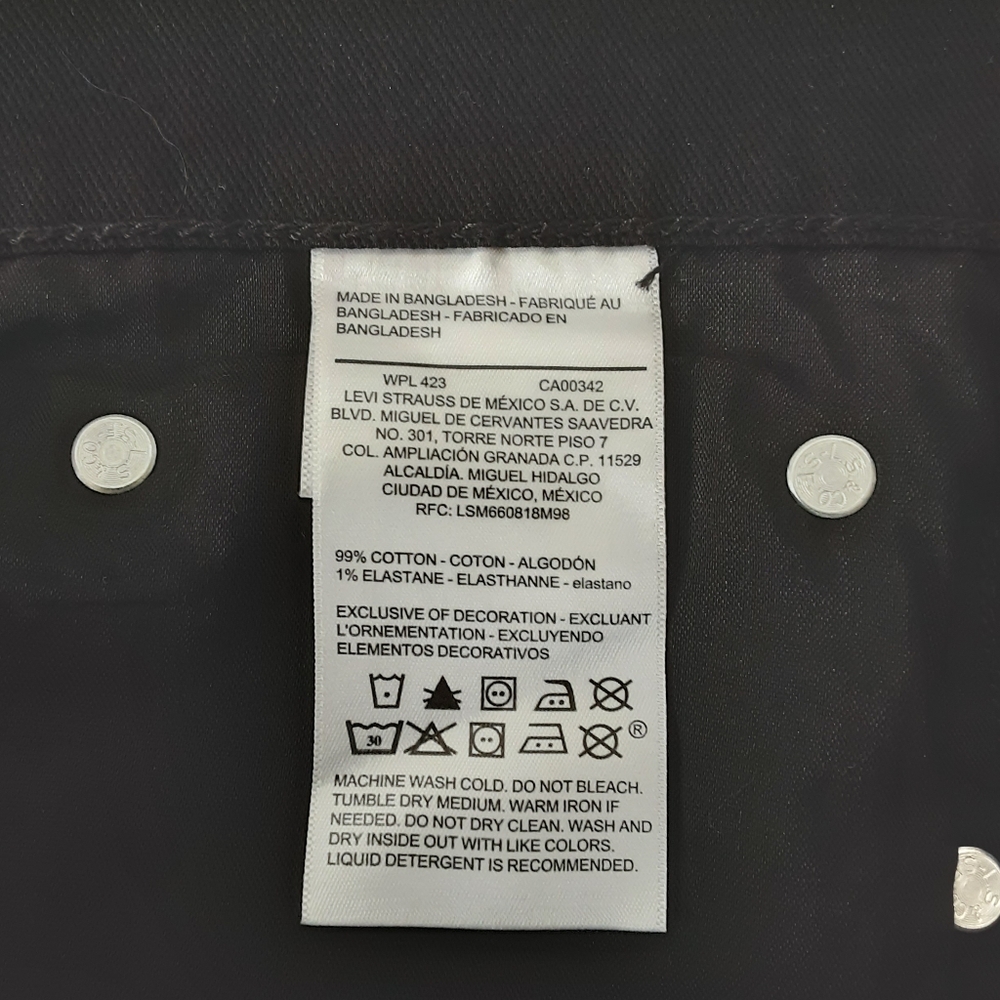 Levi's Signature Black Jeans - Picture 9 of 11